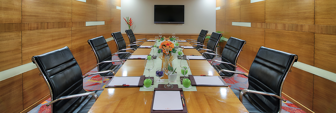 book conference room in gurgaon, meeting rooms in gurgaon, conference halls in gurgaon, training rooms in gurgaon, meeting hall in gurgaon, meeting place in gurgaon, hotels in gurgaon,seminar halls in gurgaon