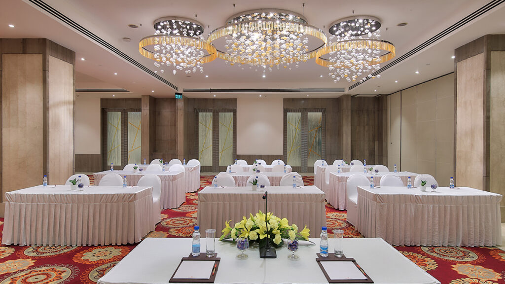 one of the very popular conference rooms in Gurgaon Sector 44 - Emerald 2