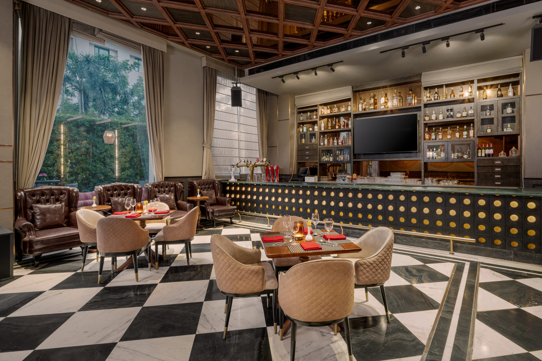 Kokkinos Bar Lounge in Sector 44 Gurgaon